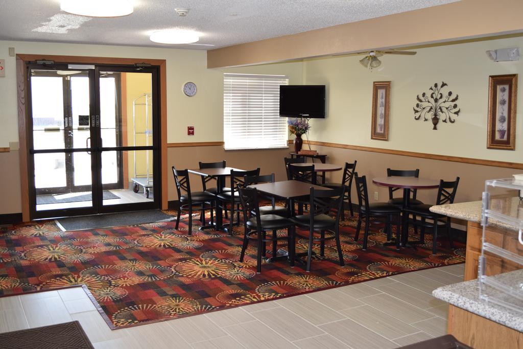 Budget Inn & Suites Nevada Extérieur photo