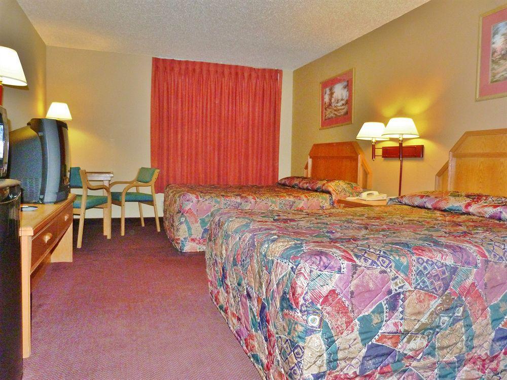 Budget Inn & Suites Nevada Extérieur photo