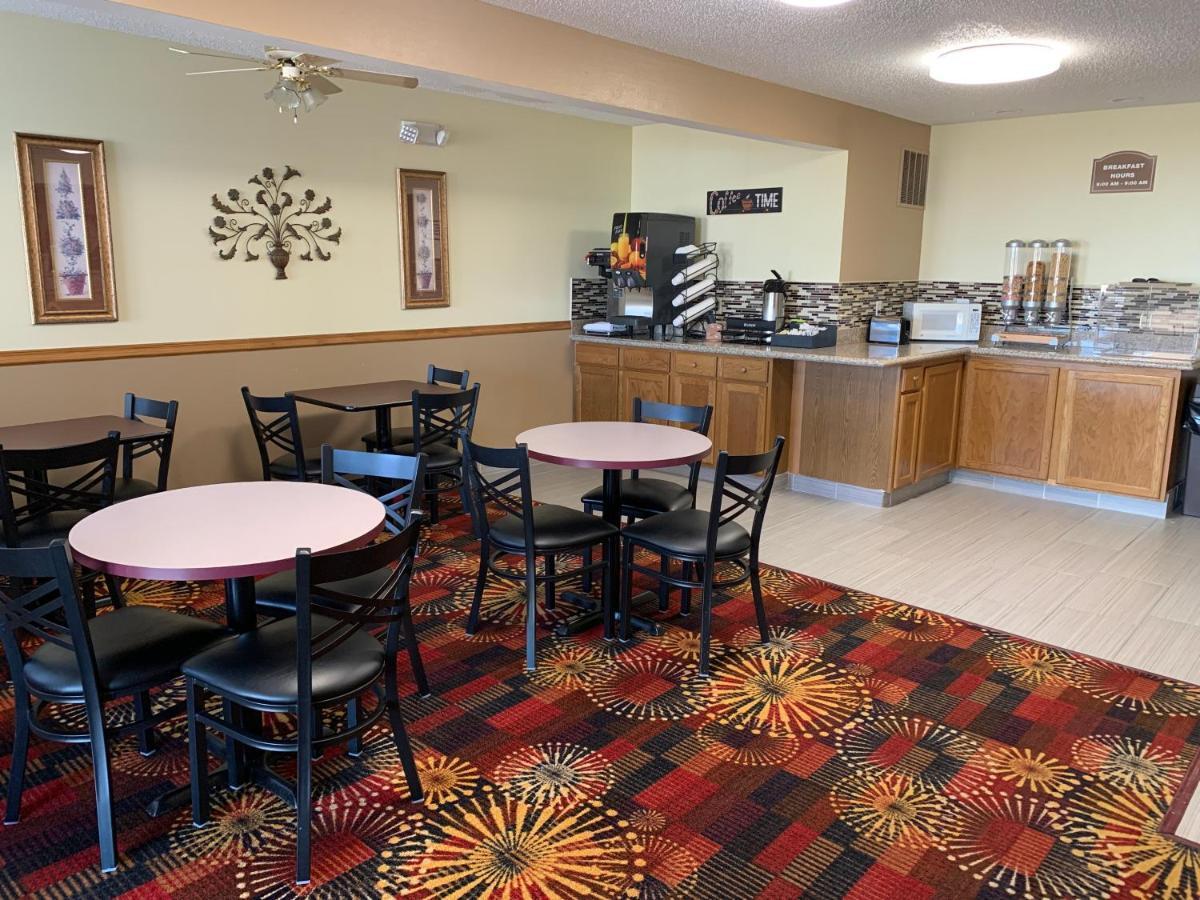 Budget Inn & Suites Nevada Extérieur photo