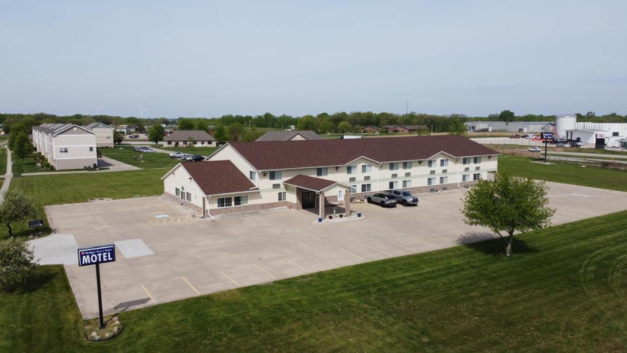 Budget Inn & Suites Nevada Extérieur photo